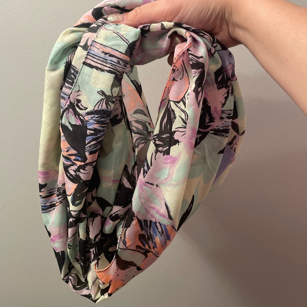 Tropical light weight H&M infinity scarf
